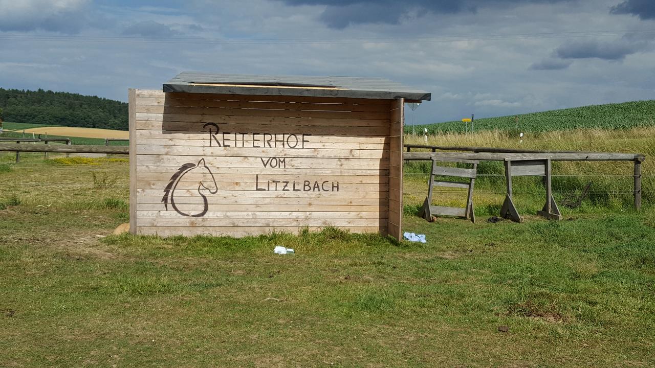 Apartament Reiterhof Vom Litzlbach Langquaid Zewnętrze zdjęcie